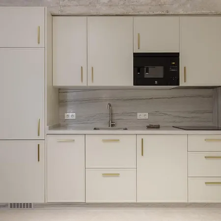 公寓 Plaza Victoria By Caleta Homes